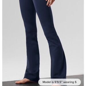 Alo Women's Navy Flare Pants